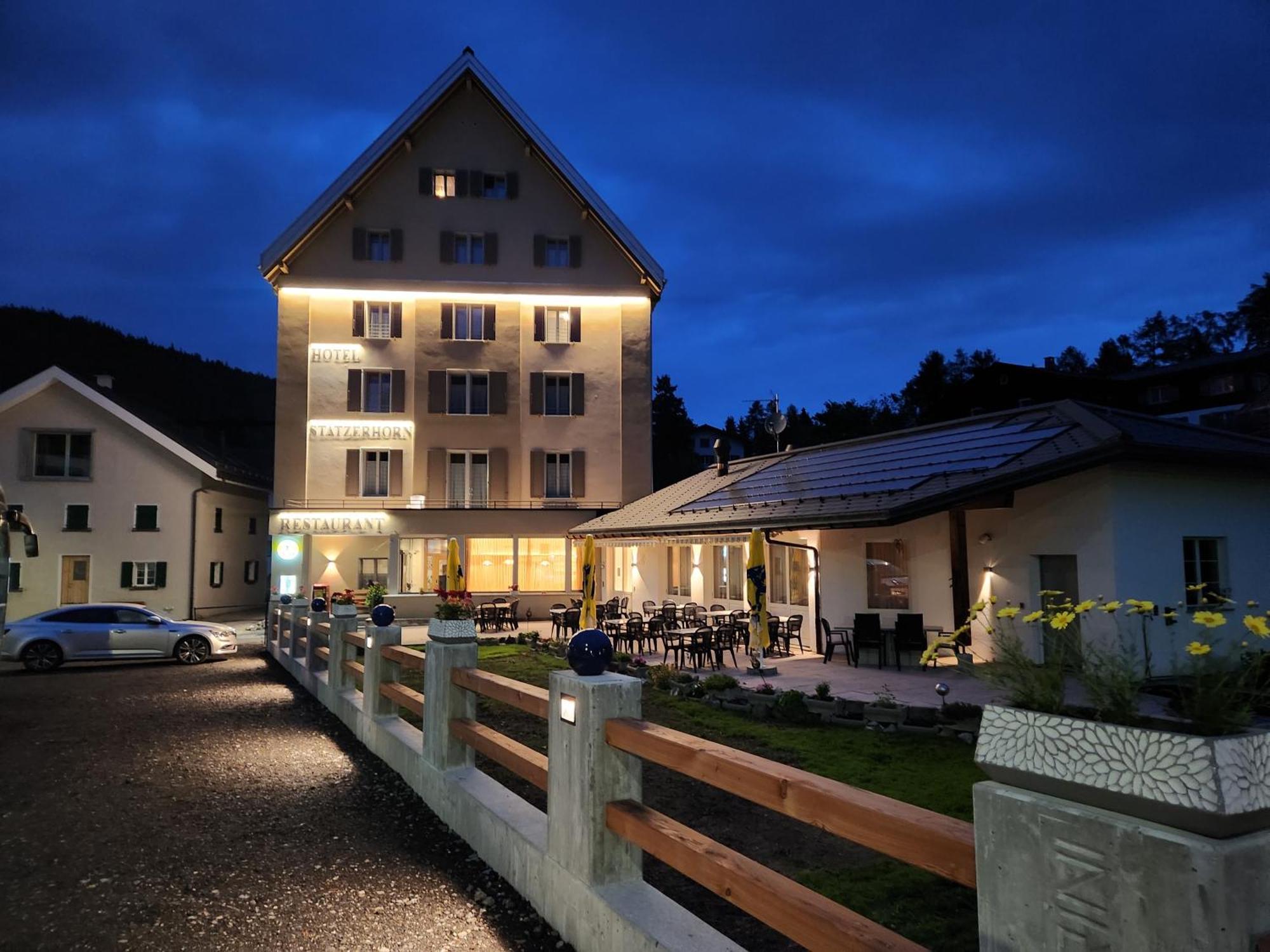 Hotel Staetzerhorn พาร์พาน ภายนอก รูปภาพ