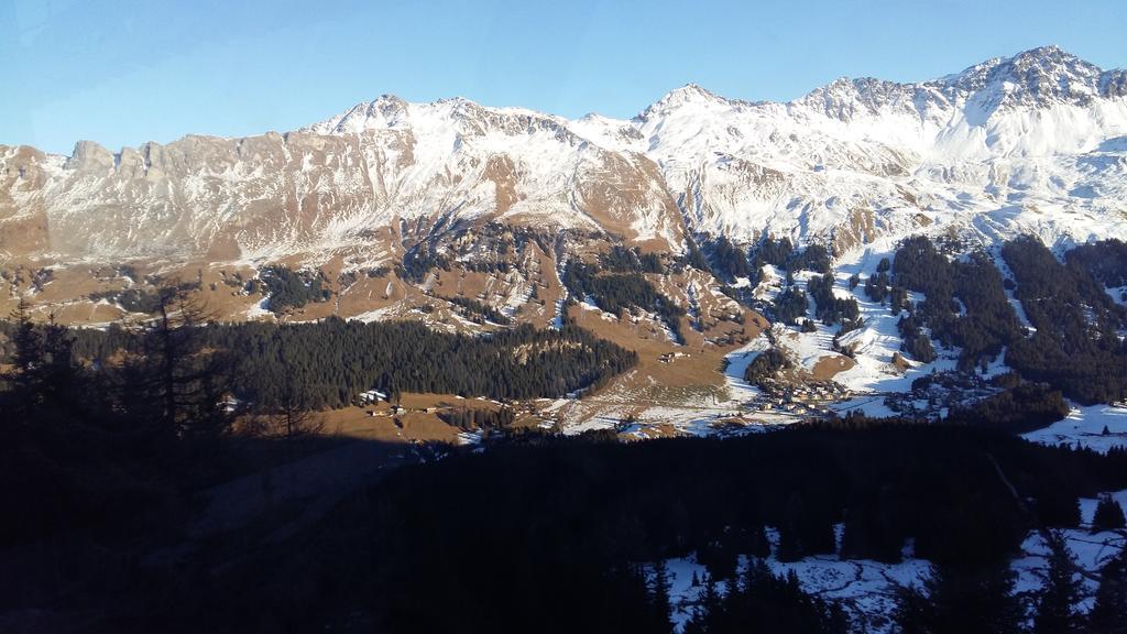 Hotel Staetzerhorn พาร์พาน ภายนอก รูปภาพ